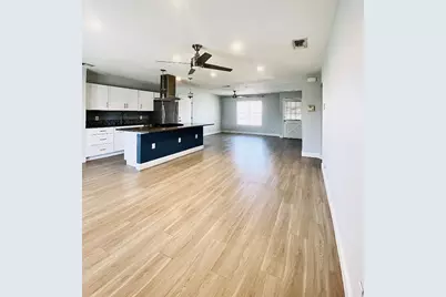 8602 Colonial Drive, Austin, TX 78758 - Photo 5