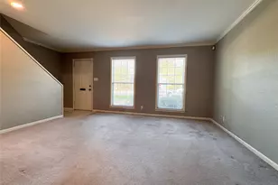 6103 Bullard Dr, Austin, TX 78757 - Photo 5