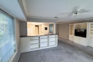 6103 Bullard Dr, Austin, TX 78757 - Photo 11