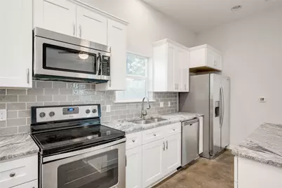 811 Gunter Street #B, Austin, TX 78702 - Photo 7