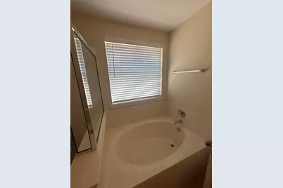 154 Lake Washington Drive, Kyle, TX 78640 - Photo 9