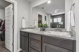 2701 Warren Cove, Lago Vista, TX 78645 - Photo 25