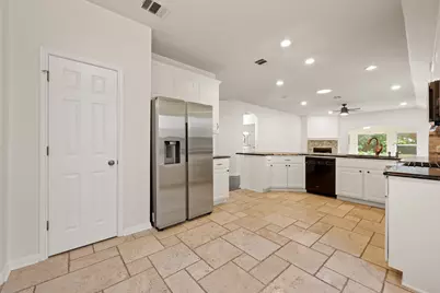8113 Campeche Bay Place, Round Rock, TX 78681 - Photo 13