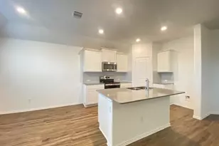 426 Bluejack Wy, Hutto, TX 78634 - Photo 5