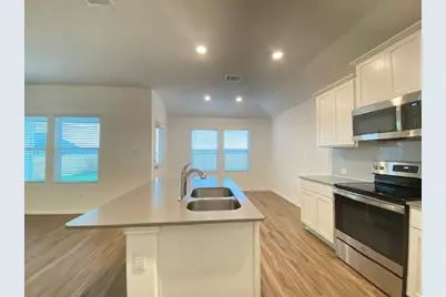 426 Bluejack Way, Hutto, TX 78634 - Photo 3