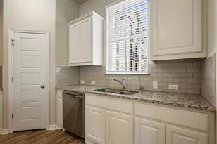 2202 Dillon Pond Ln, Pflugerville, TX 78660 - Photo 9