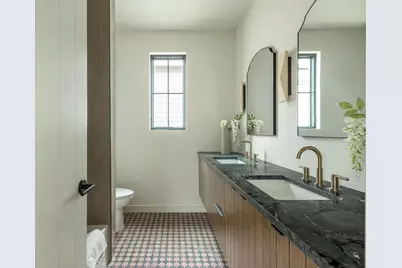 2015 Holland Avenue, Austin, TX 78704 - Photo 29