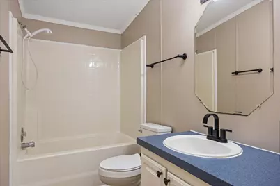 411 Texas Oak Drive, Cedar Creek, TX 78612 - Photo 9