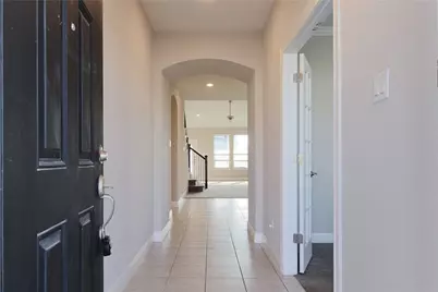 109 Yellow Thistle Cove, Georgetown, TX 78626 - Photo 3