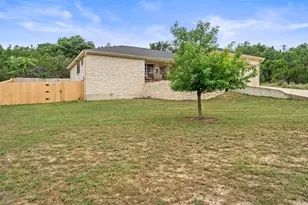 22305 Shotts Dr, Spicewood, TX 78669 - Photo 3