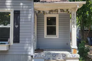 306 W 42nd St, Austin, TX 78751 - Photo 3