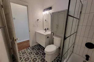 306 W 42nd St, Austin, TX 78751 - Photo 19