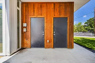 1205 W 49 1/2 St, Austin, TX 78756 - Photo 33