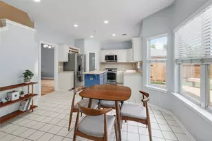 8106 Miller Falls Dr, Round Rock, TX 78681 - Photo 7