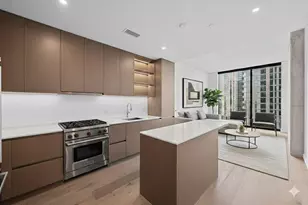 610 Davis St, Austin, TX 78701 - Photo 1