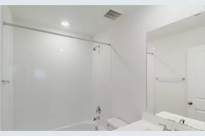 110 Schuenemann Way, Kyle, TX 78640 - Photo 15