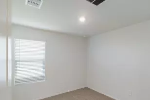 110 Schuenemann Wy, Uhland, TX 78640 - Photo 17