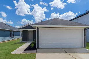 110 Schuenemann Wy, Kyle, TX 78640 - Photo 1