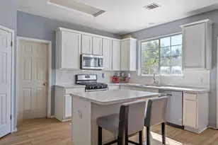 1517 Natural Bridge Ln, Pflugerville, TX 78660 - Photo 3