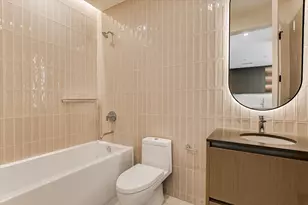 610 Davis St, Austin, TX 78701 - Photo 11