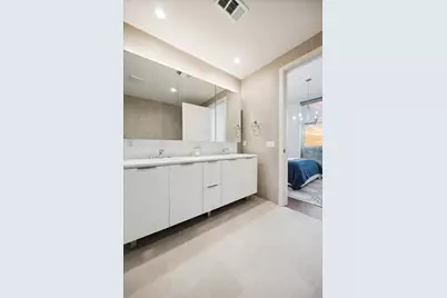 44 East Avenue #3301, Austin, TX 78701 - Photo 23