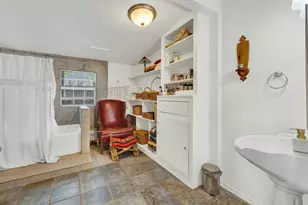 223 N Bishop St, San Marcos, TX 78666 - Photo 35