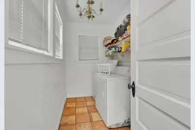 223 N Bishop Street, San Marcos, TX 78666 - Photo 13