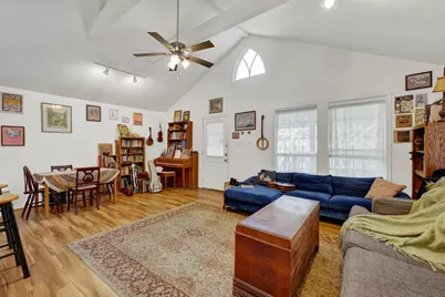 223 N Bishop Street, San Marcos, TX 78666 - Photo 29