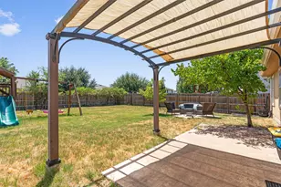 303 Almquist St, Hutto, TX 78634 - Photo 17