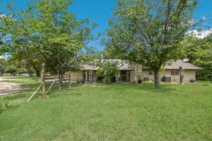 301 Navajo Trail, Georgetown, TX 78633 - Photo 11