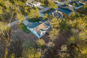 105 E Keomuku Ln, Bastrop, TX 78602 - Photo 25