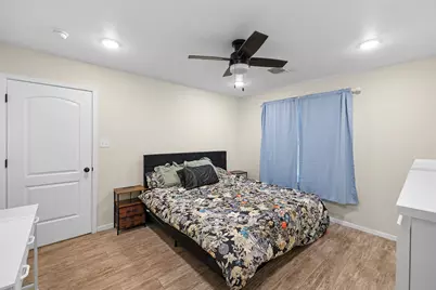 312 Holcombe Drive, Lexington, TX 78947 - Photo 11