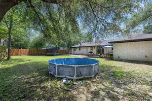 312 Holcombe Dr, Lexington, TX 78947 - Photo 21