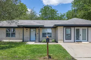 312 Holcombe Dr, Lexington, TX 78947 - Photo 1
