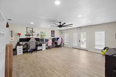 312 Holcombe Drive, Lexington, TX 78947 - Photo 17