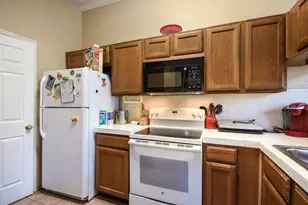2802 Nueces St, Austin, TX 78705 - Photo 11