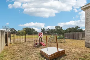 131 Ironbark Bnd, Bastrop, TX 78602 - Photo 3