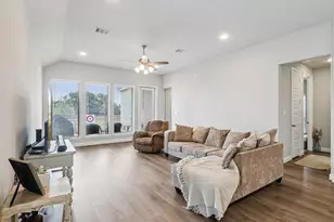 131 Ironbark Bnd, Bastrop, TX 78602 - Photo 9