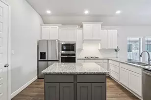 131 Ironbark Bnd, Bastrop, TX 78602 - Photo 17