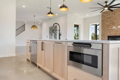 8609 Nina Lane, Jonestown, TX 78645 - Photo 11