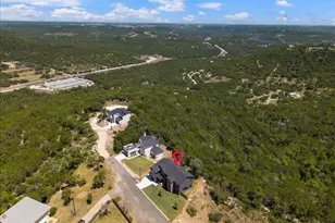 8609 Nina Ln, Jonestown, TX 78645 - Photo 37