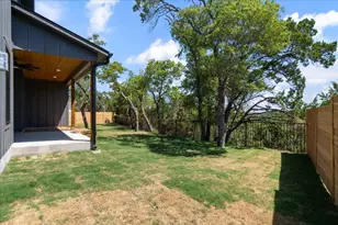 8609 Nina Ln, Jonestown, TX 78645 - Photo 15