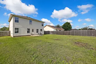 214 Brown St, Hutto, TX 78634 - Photo 25