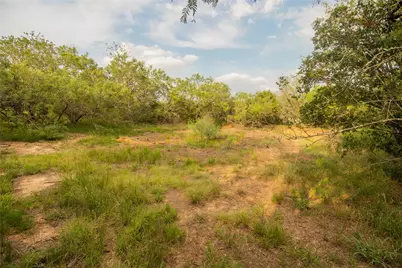 862 Dowdy Road, Seguin, TX 78155 - Photo 13