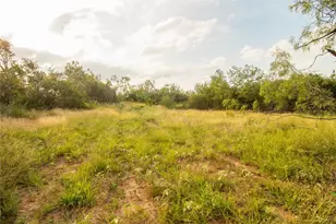 862 Dowdy Rd, Seguin, TX 78155 - Photo 7