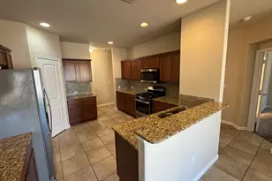 424 Langely, Kyle, TX 78640 - Photo 5
