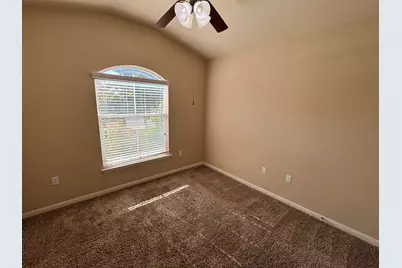 424 Langely, Kyle, TX 78640 - Photo 9