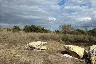 409 Spicewood Trails Dr, Spicewood, TX 78669 - Photo 9