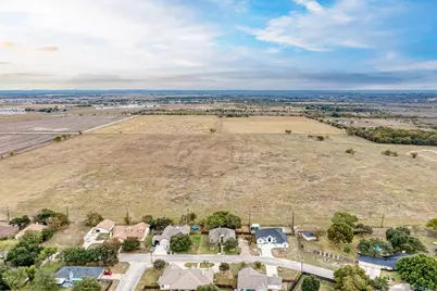 1610 Meadow Lane, Lockhart, TX 78644 - Photo 39