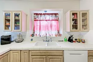 1610 Meadow Ln, Lockhart, TX 78644 - Photo 21